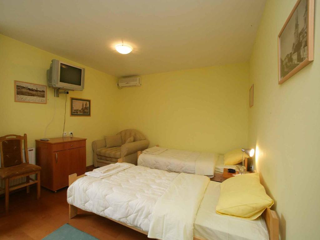 Villa Belilo 69 Sremski Karlovci Esterno foto